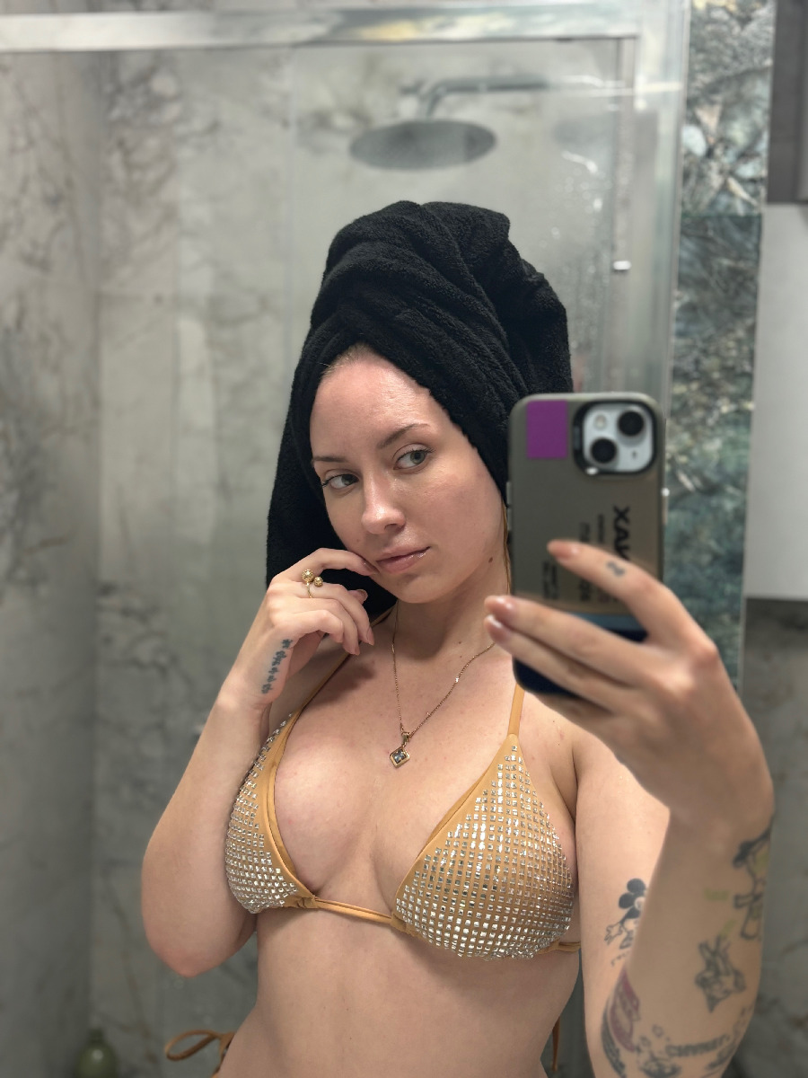 Nude girl KateV in Ottawa