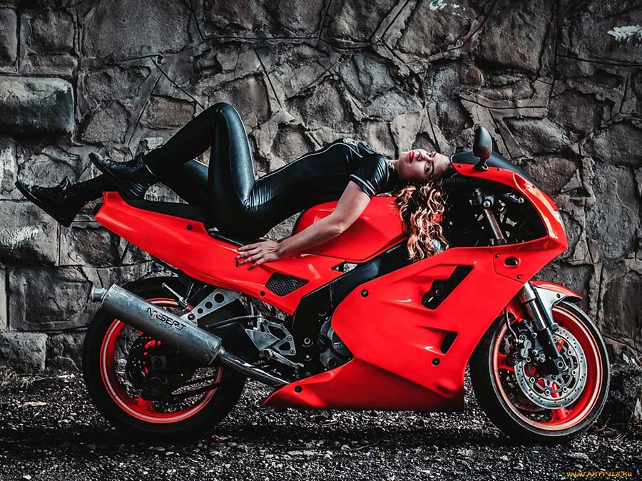 Beautiful girl Beautiful girls and motorcycles in Ottawa