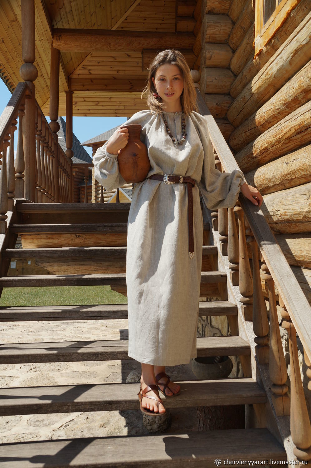 Girls in Slavic costumes in Ottawa